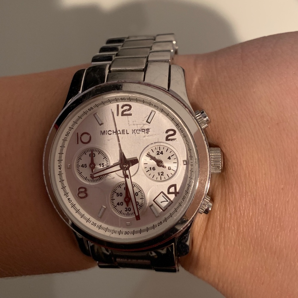 Michale Kors Watch in Silver